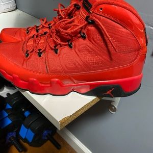 Jordan 9 Retro Chile Red GREAT CONDITION
